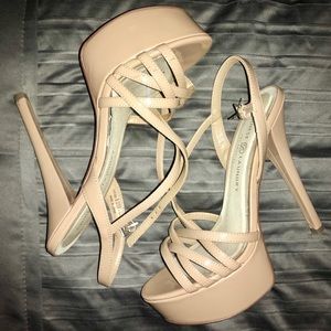 Chinese Laundry Teaser - Nude Patent